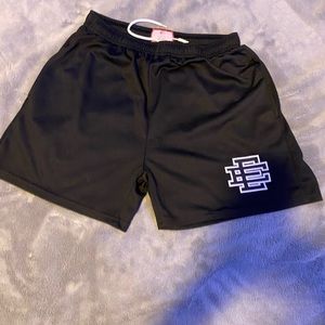 Eric Emanuel shorts black and white limited color way send ur offers🔥